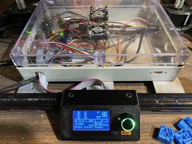 The D-Bot's electronics compartment, freshly upgraded with a brand-new system board and control panel. (2021)